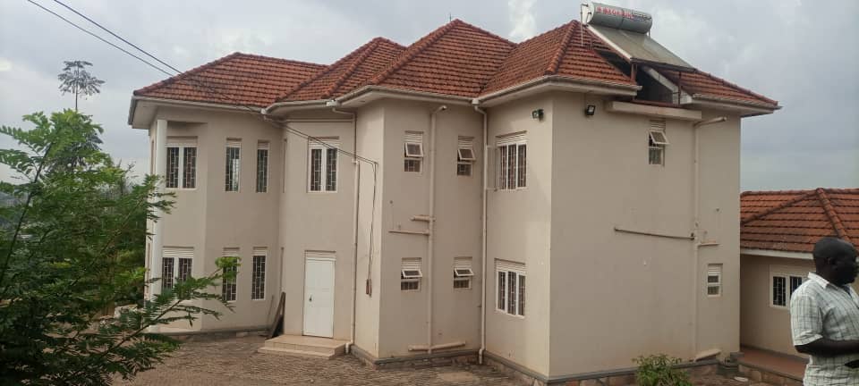 WhatsApp Image 2021-08-15 at 5.30.30 PM.jpeg